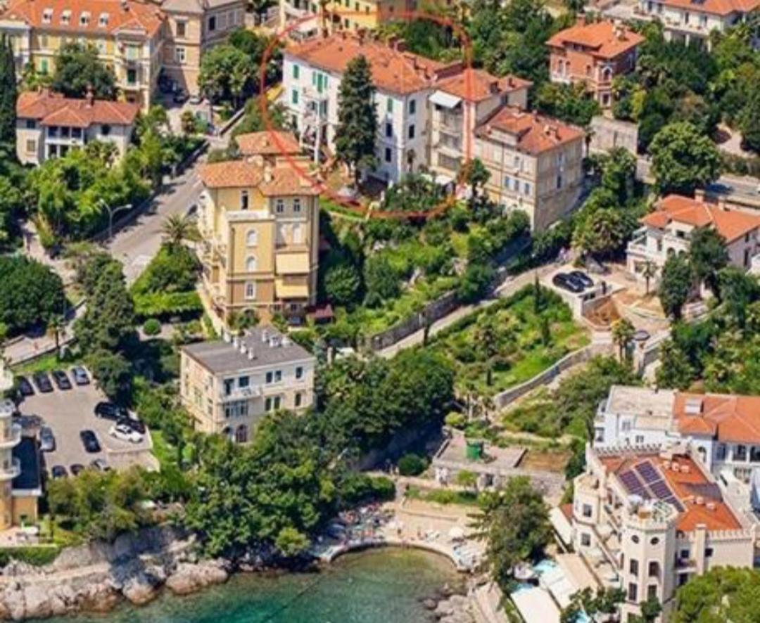 Apartment Zdenka - 100 M From The Beach Opatija Exterior foto